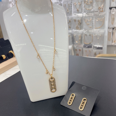 Orecchino in acciaio inossidabile, collana, braccialetto per donna con pietra
