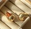 L'oro che degli orecchini delle donne il cerchio aperto C modella l'oro 14K ha riempito ipoallergenico fatto a mano delicato semplice della piccola spiaggia di Boho