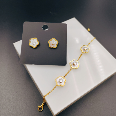 Nuovo arrivo di tendenza High Polish Nuovo colore oro orecchino in acciaio inossidabile, collana, braccialetto set con guscio per donna